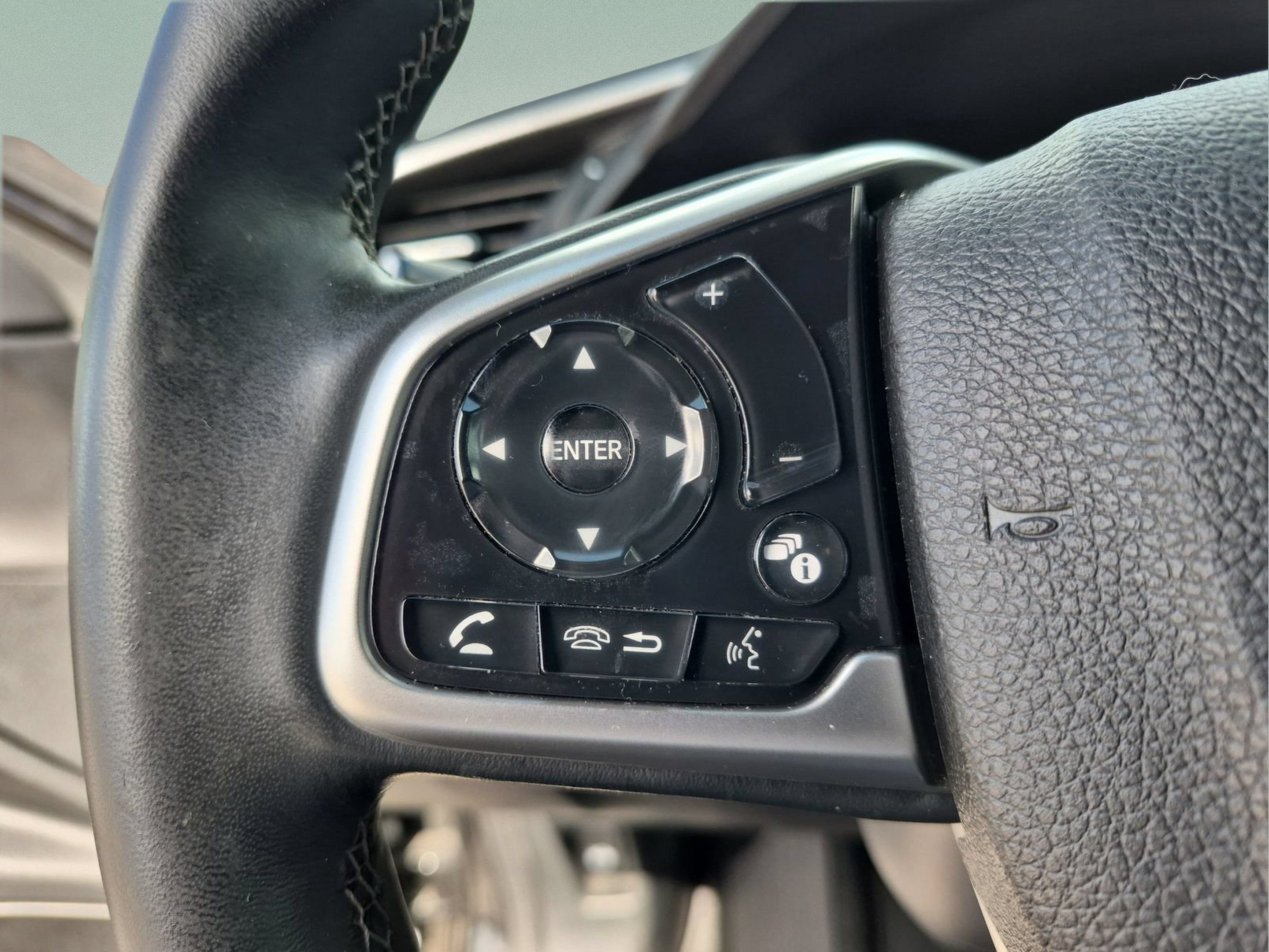 Used 2021 Honda Civic Sport image 15
