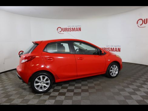 Used 2012 MAZDA MAZDA2 Touring image 13