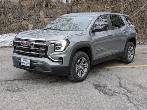 New 2026 GMC Terrain Elevation AWD/4WD image 3