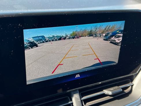 Used 2025 Chevrolet Trax LT image 25