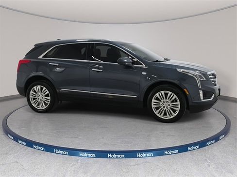 Used 2019 Cadillac XT5 Premium Luxury w/ Driver Assist Package image 5