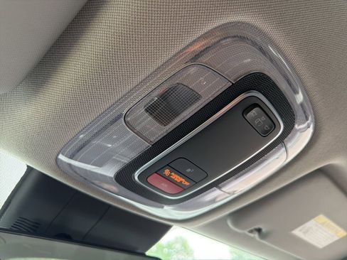 Certified 2024 Hyundai Elantra SEL FWD image 25