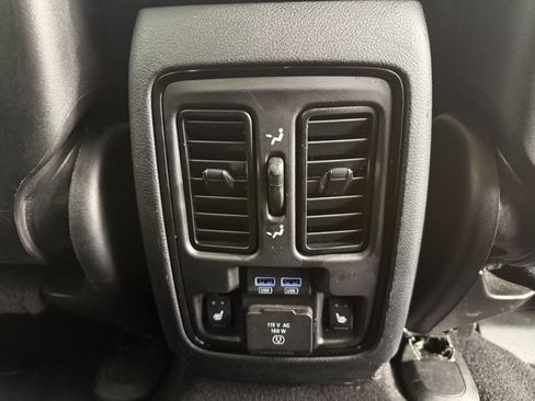 Used 2025 Dodge Durango R/T AWD/4WD image 15