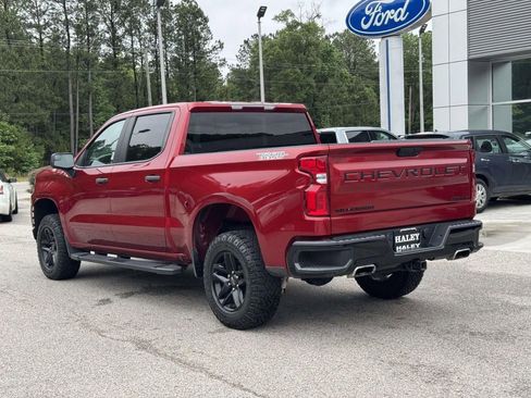 Used 2021 Chevrolet Silverado 1500 Custom Trail Boss w/ LPO, Dark Essentials Package AWD/4WD image 21