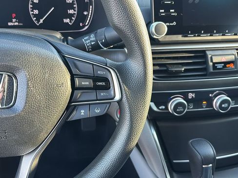 Used 2018 Honda Accord LX image 18