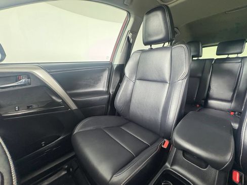 Used 2018 Toyota RAV4 Limited w/ All Weather Liner Package AWD/4WD image 18