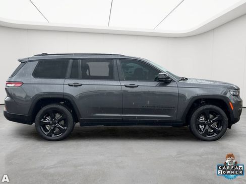 Certified 2025 Jeep Grand Cherokee L Limited w/ Luxury Tech Group II AWD/4WD image 6