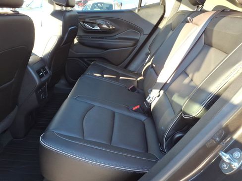 Used 2019 GMC Terrain Denali w/ Advanced Safety Package image 10