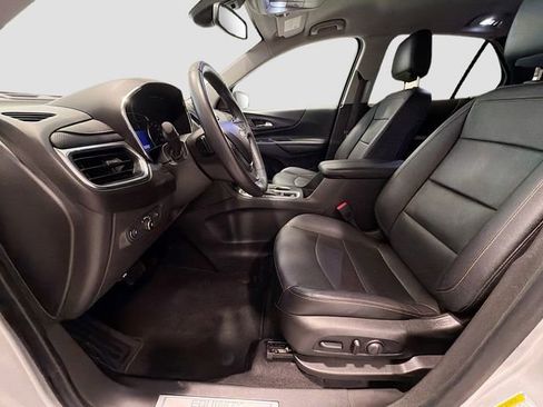 Used 2020 Chevrolet Equinox Premier image 19
