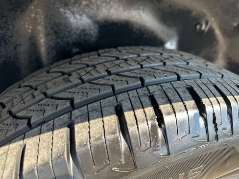 Used 2019 Honda Pilot EX-L image 11