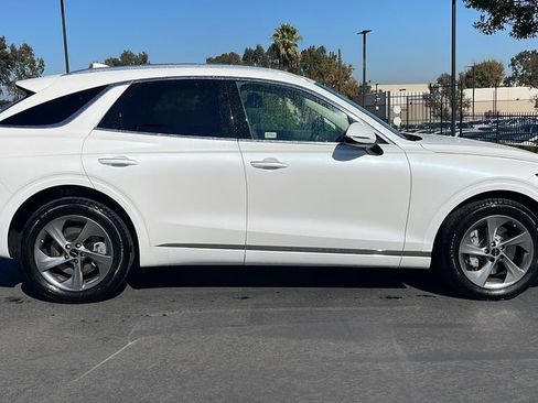 Used 2026 Genesis GV70 2.5T image 6