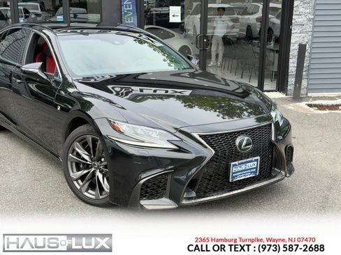 Used 2018 Lexus LS 500 F Sport w/ Accessory Package (Z1) AWD/4WD image 3
