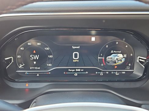 Used 2022 GMC Yukon Denali image 29