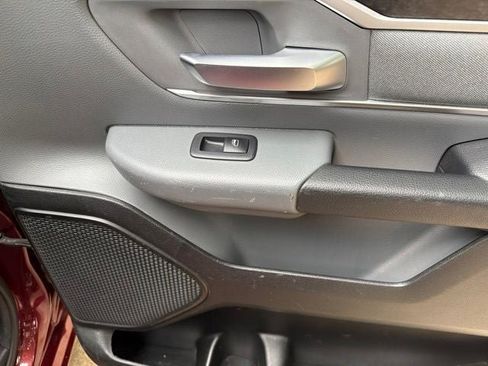 Used 2022 RAM 1500 Big Horn AWD/4WD image 23