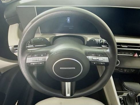 Certified 2025 Hyundai Tucson SEL image 13