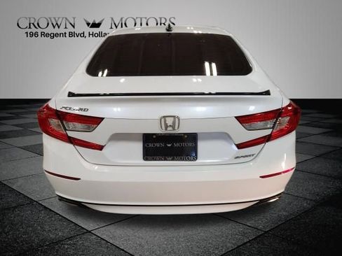 Used 2022 Honda Accord Sport image 4