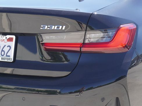 Used 2021 BMW 330i Sedan RWD image 10