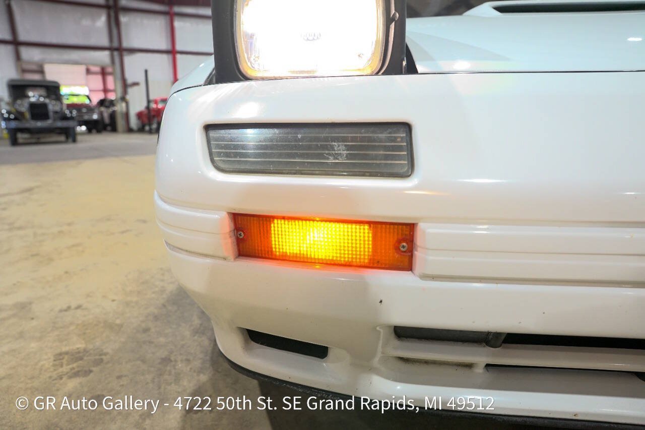 Used 1988 MAZDA RX-7 Turbo RWD image 40