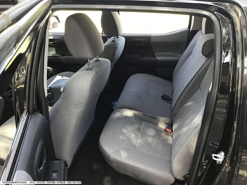 Used 2022 Toyota Tacoma SR w/ SR Convenience Package RWD image 9