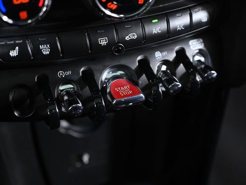 Used 2024 MINI Cooper S FWD image 21