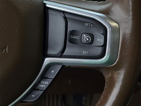 Used 2023 RAM 3500 Laramie image 22