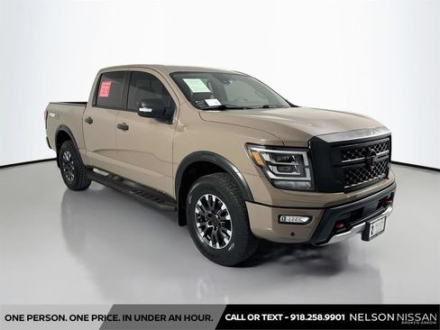 Certified 2023 Nissan Titan PRO-4X w/ Pro-4x Convenience Package AWD/4WD image 3