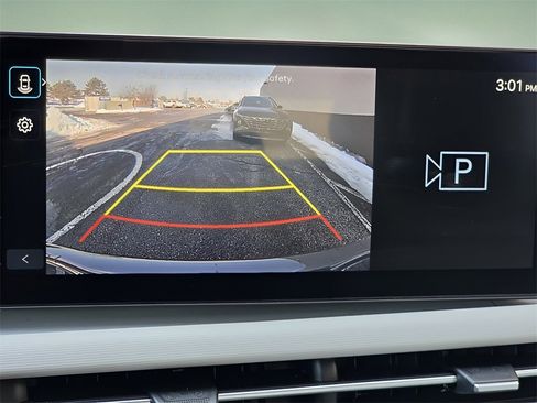 Certified 2025 Hyundai Tucson SE image 30