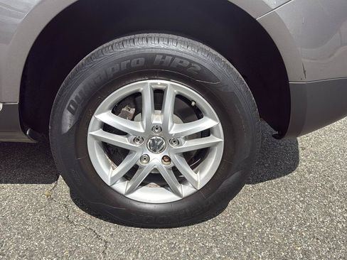 Used 2008 Volkswagen Touareg V6 AWD/4WD image 27