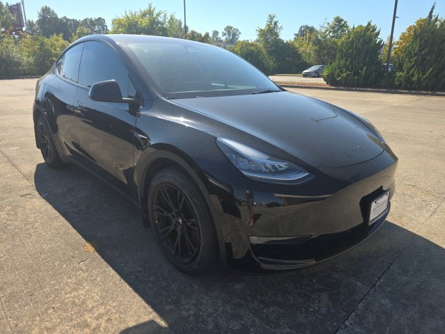 Used 2021 Tesla Model Y Long Range AWD/4WD image 4