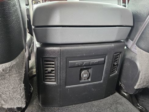 Used 2016 RAM 1500 Big Horn AWD/4WD image 21