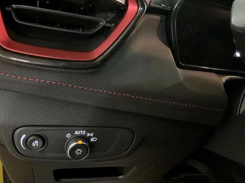 Used 2024 Chevrolet TrailBlazer RS image 25