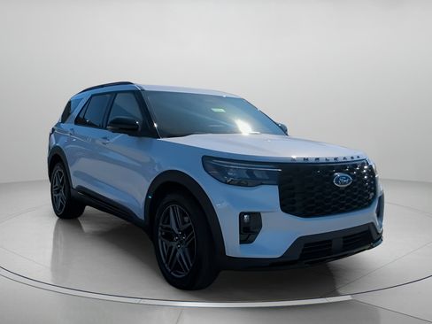 New 2026 Ford Explorer ST w/ Sun And Sound Package image 2