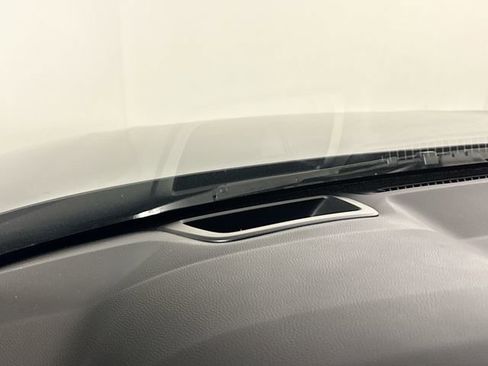 Certified 2023 Honda Accord Touring image 39