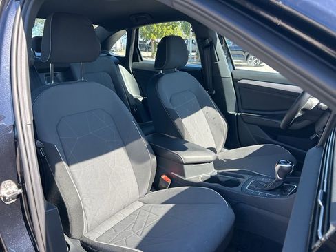 Used 2025 Volkswagen Jetta Sport image 43