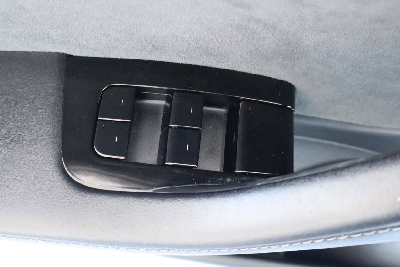 Used 2018 Tesla Model 3 Long Range RWD image 26