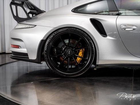 Used 2016 Porsche 911 GT3 RS RWD image 19