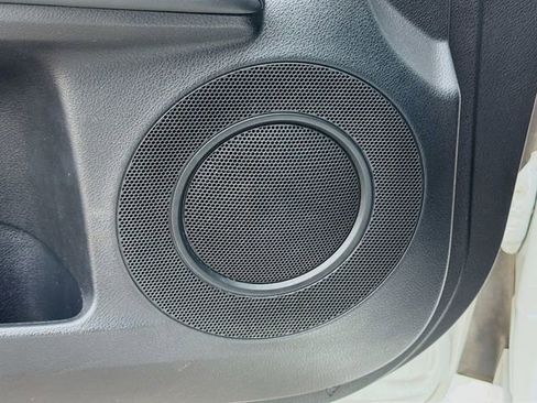 Used 2015 Lexus ES 300h w/ Navigation System Package image 23