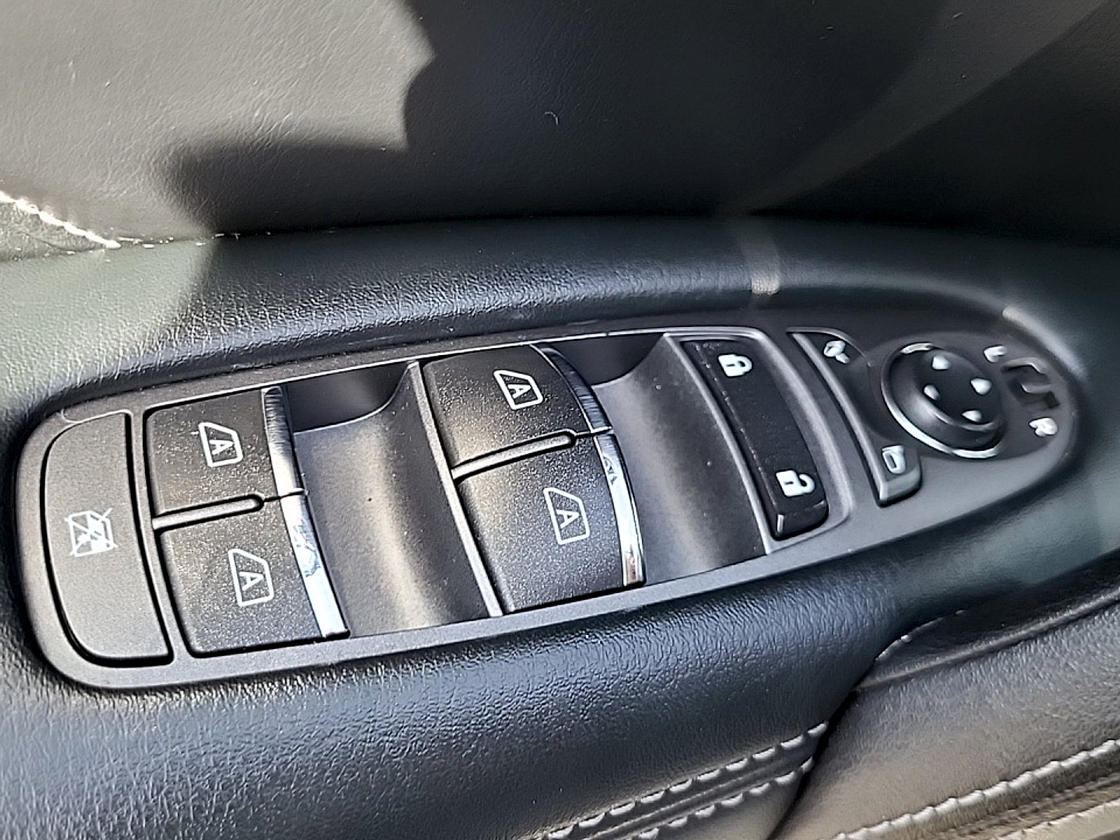 Used 2020 INFINITI QX80 Luxe w/ Proassist Package AWD/4WD image 15