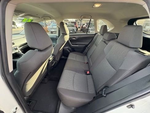 Used 2023 Toyota RAV4 XLE image 29