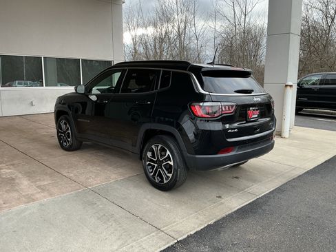 Used 2023 Jeep Compass Limited image 20