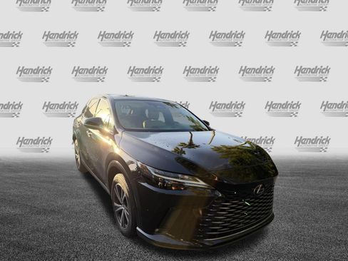 Used 2023 Lexus RX 350 FWD image 2
