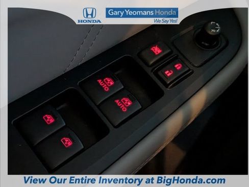 Used 2018 Subaru Outback 2.5i Limited AWD/4WD image 26
