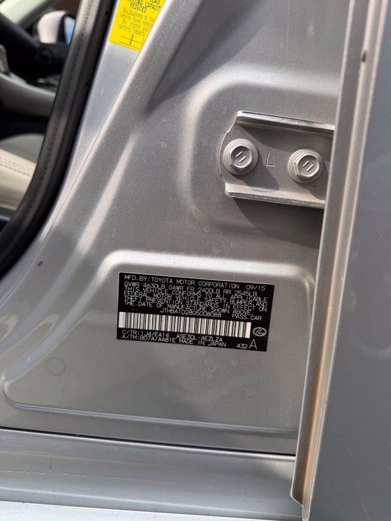 Used 2016 Lexus IS 200t RWD image 9