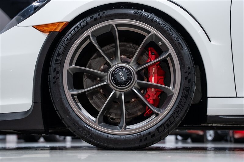 Used 2016 Porsche 911 GT3 RS RWD image 12