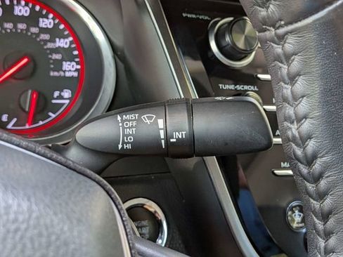 Used 2020 Toyota Camry XSE FWD image 32