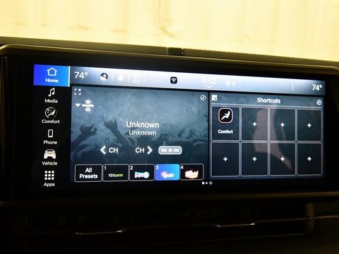 Used 2024 Jeep Wrangler Unlimited Rubicon image 21