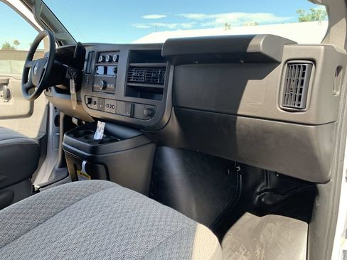New 2026 Chevrolet Express 2500 w/ Driver Convenience Package RWD image 27