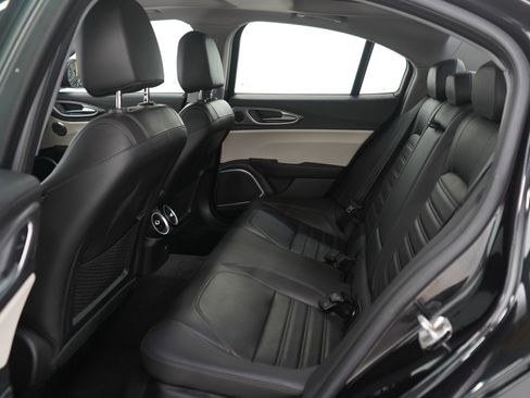 Used 2019 Alfa Romeo Giulia Ti Sport w/ Quick Order Package 22S Sport image 17