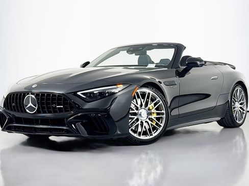 Certified 2022 Mercedes-Benz SL 63 AMG 4MATIC image 2