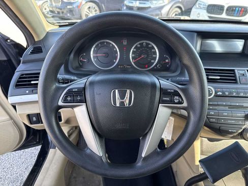 Used 2012 Honda Accord LX image 25